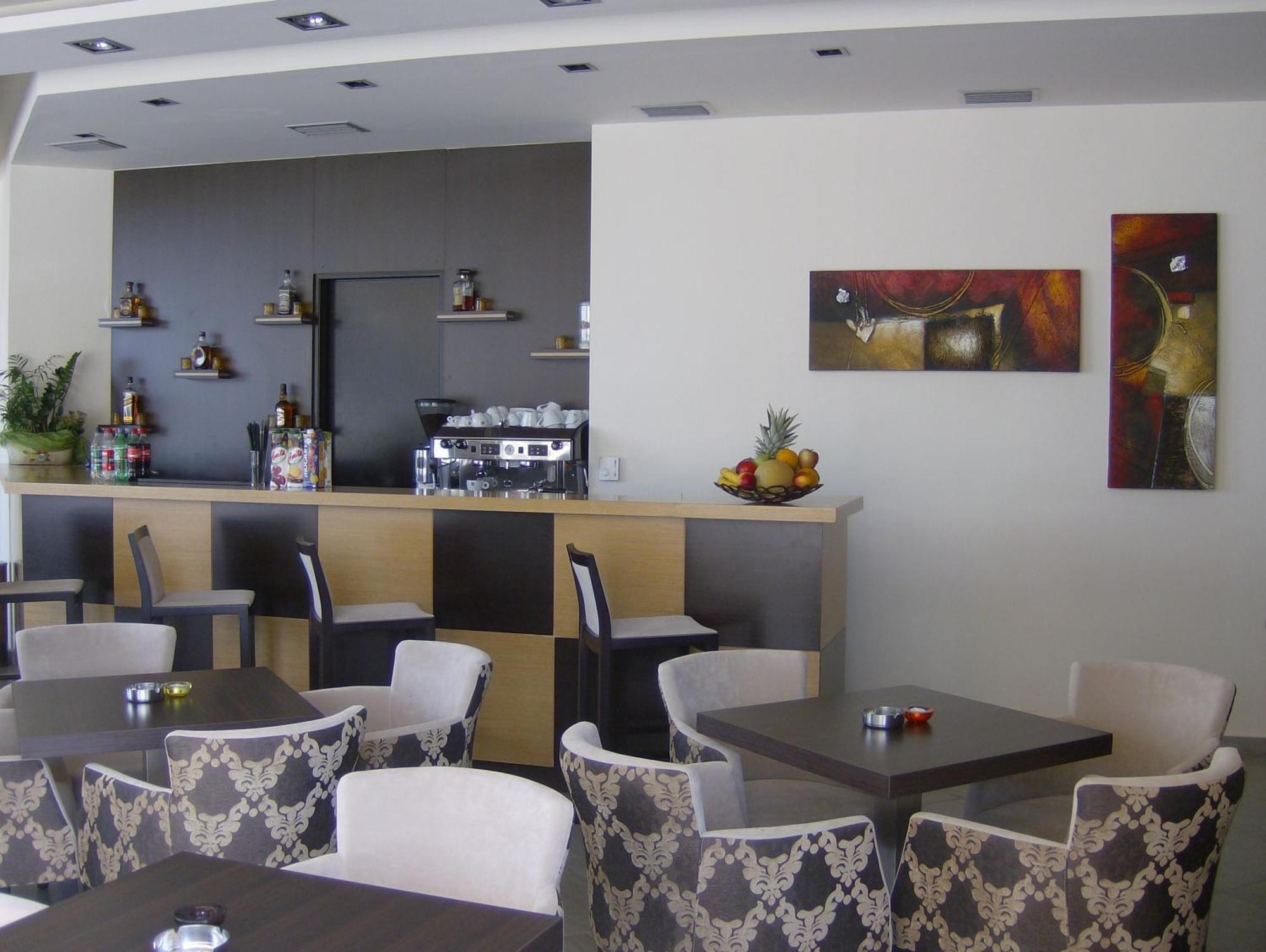 Ionion Hotel Kyparissia Dış mekan fotoğraf
